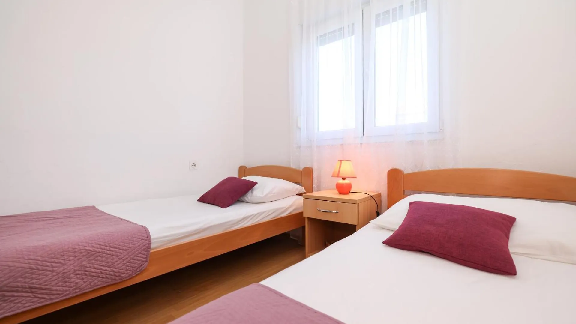 Apartment Pantalon, Big Terrace And Free Parking Zadar