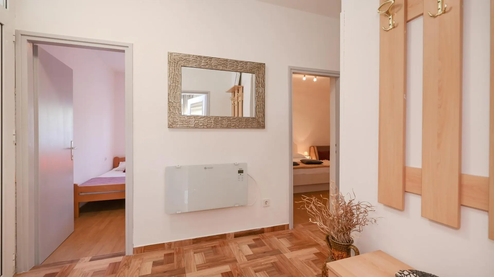 Apartment Pantalon, Big Terrace And Free Parking Zadar