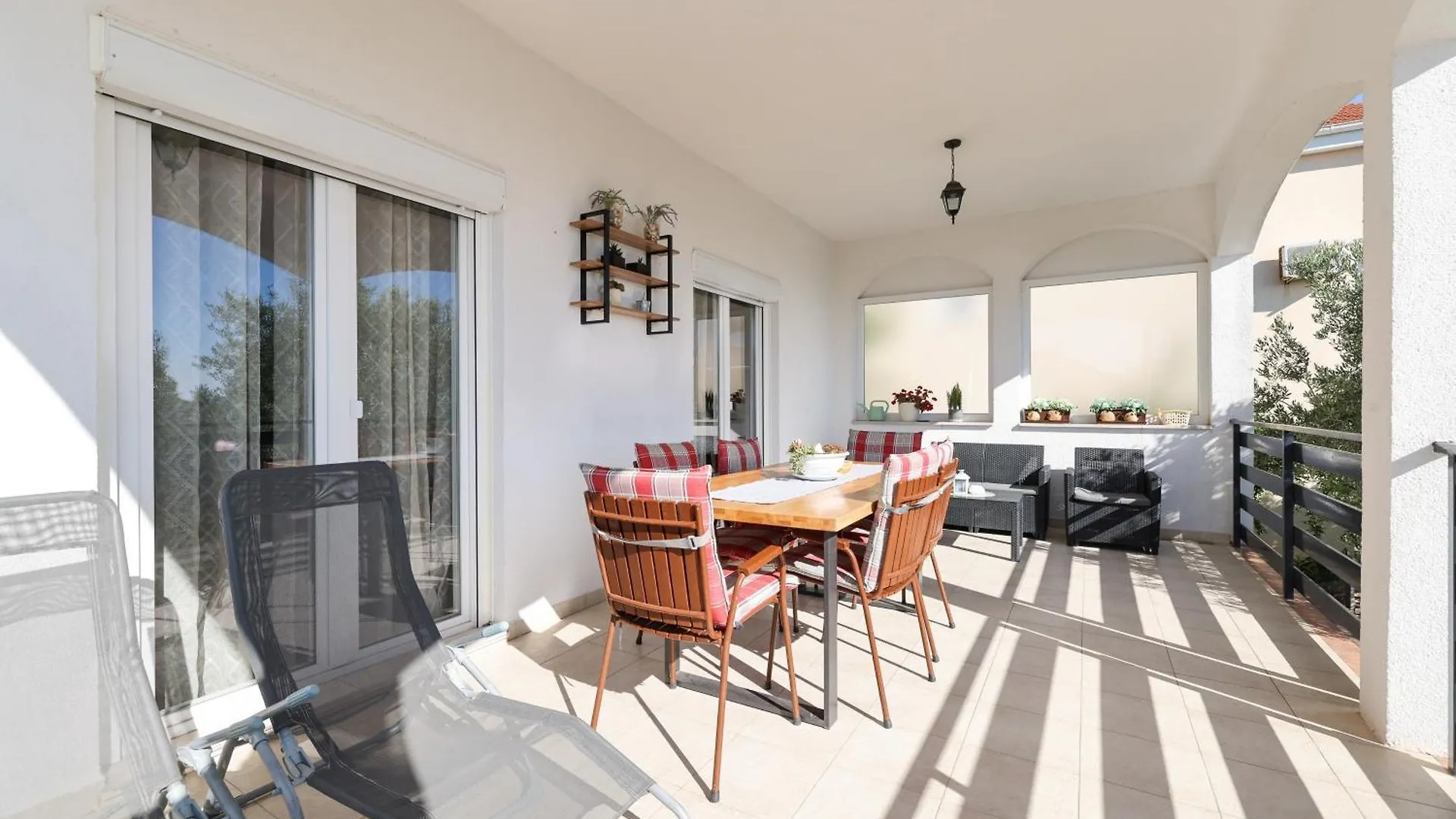 Apartment Pantalon, Big Terrace And Free Parking Zadar