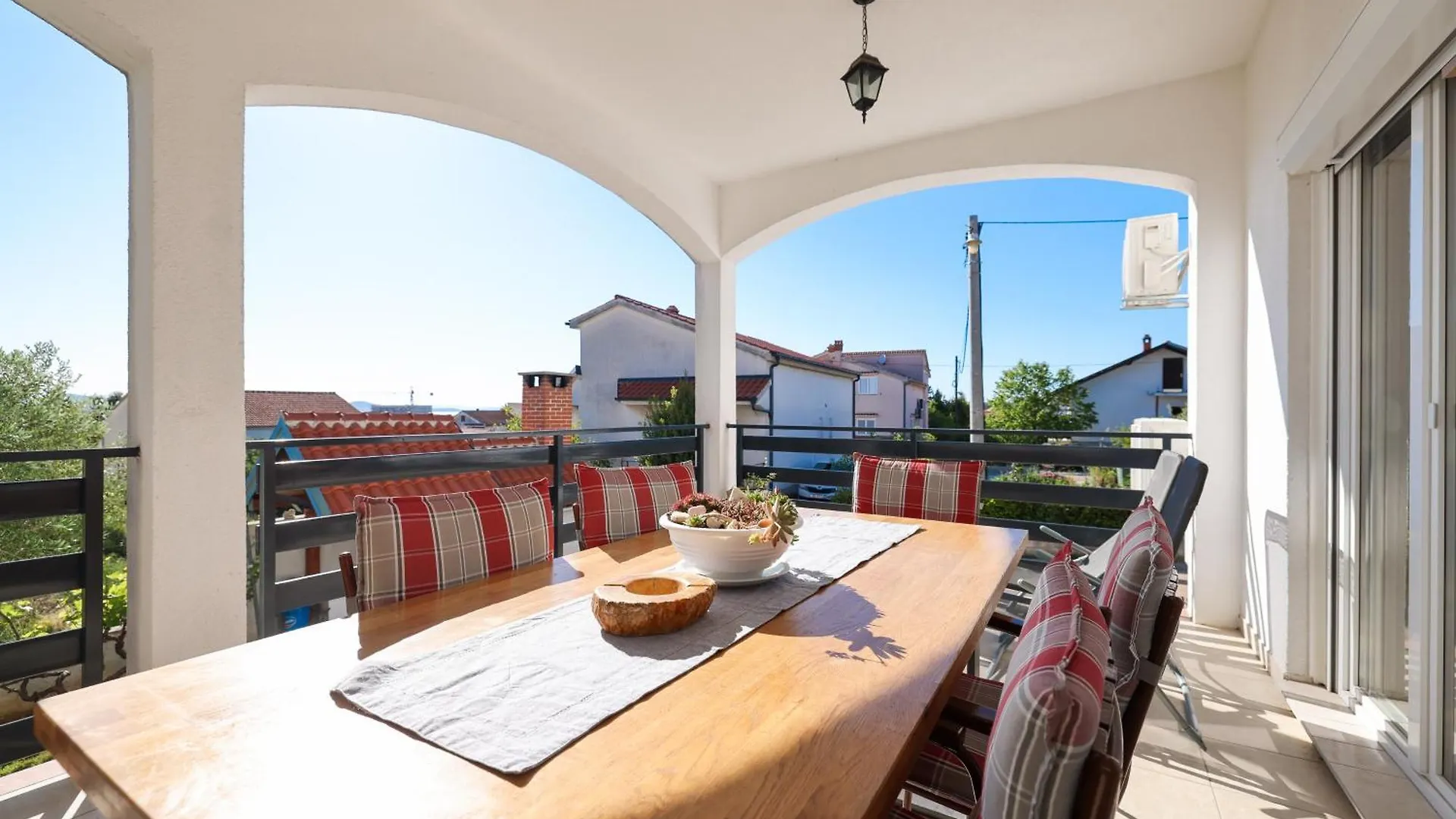 Apartment Pantalon, Big Terrace And Free Parking Zadar