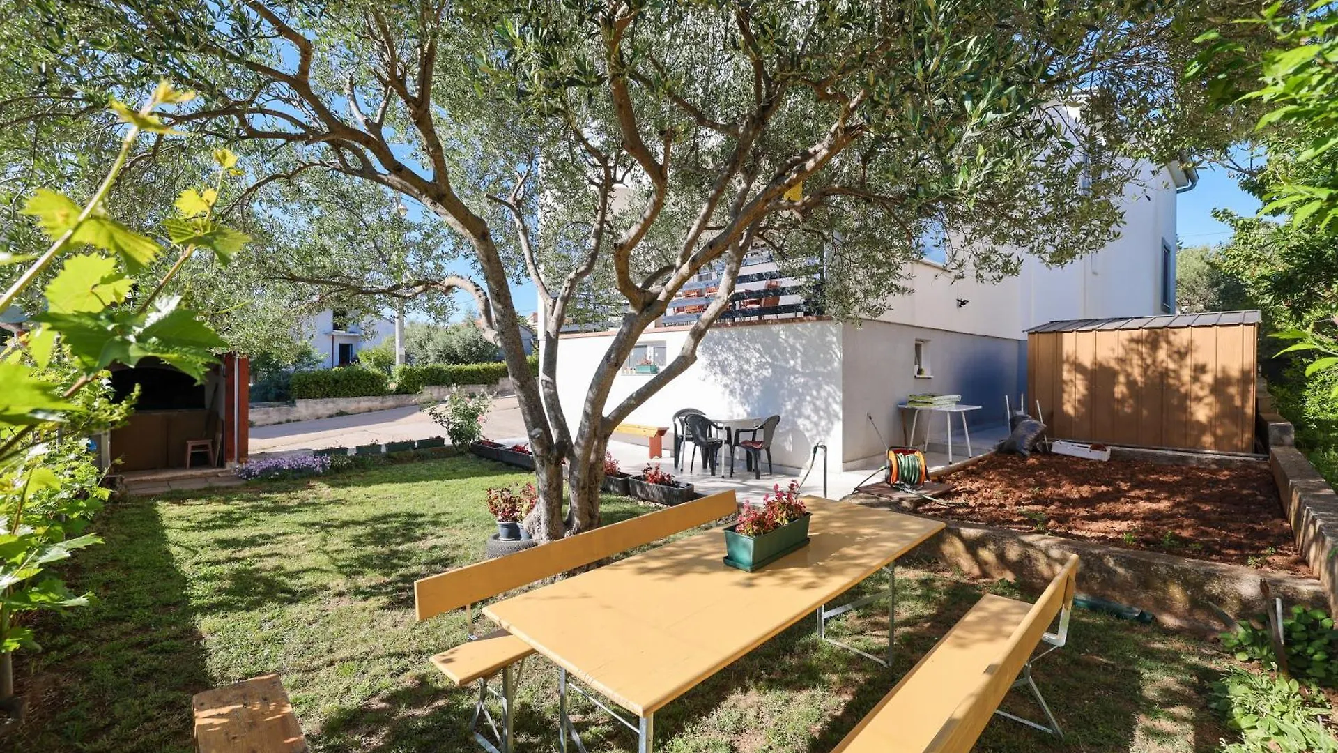 Apartment Pantalon, Big Terrace And Free Parking Zadar Croatia
